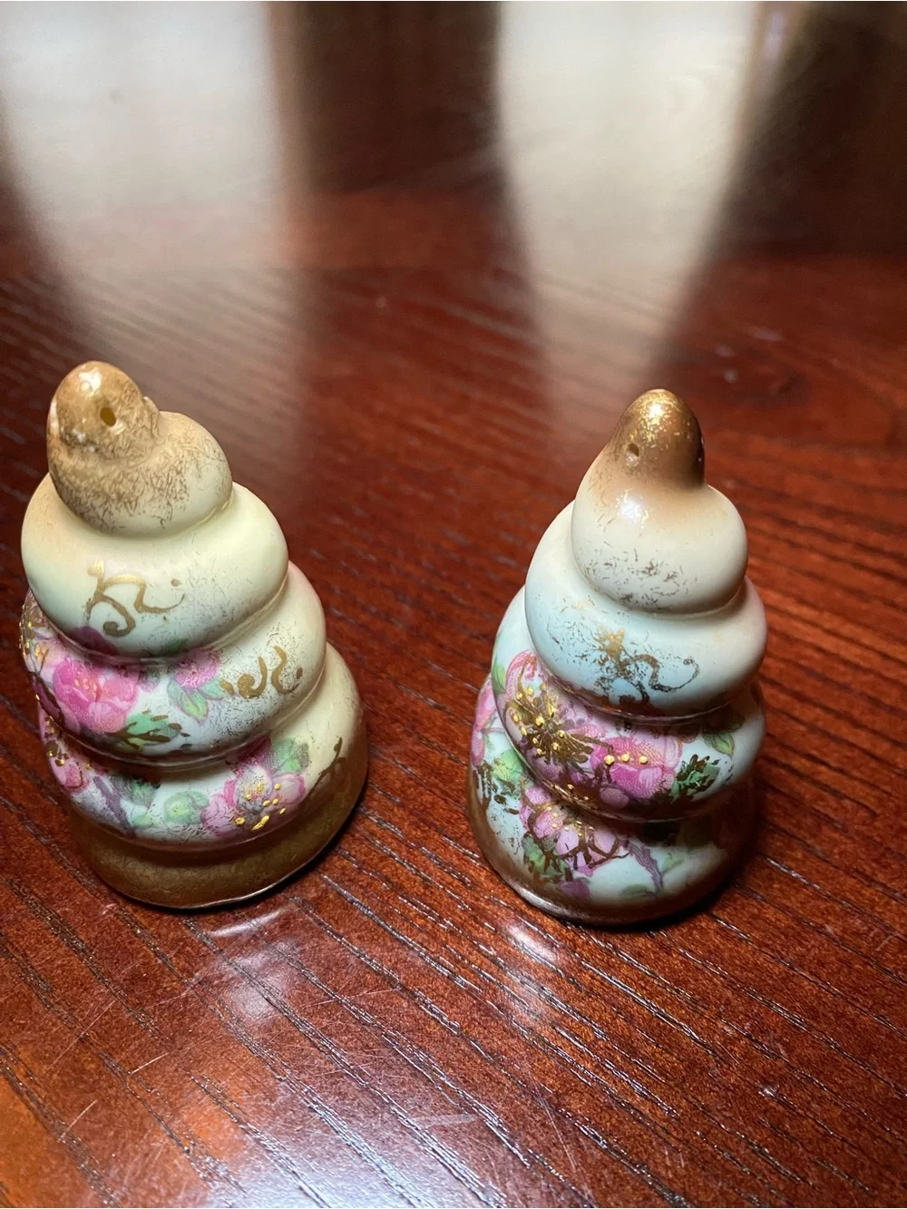 Hand-Painted Salt and Pepper shaker by Lecot Zapun